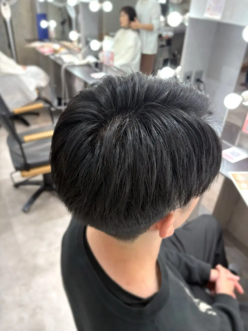 ショート 滝口 詩音のヘアスタイル