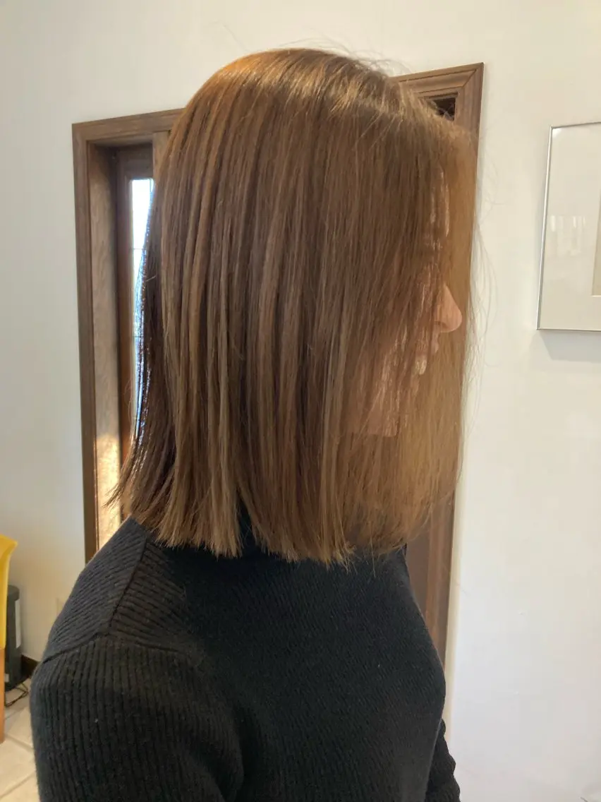 ミディアム カラー 金子 歩実のヘアスタイル