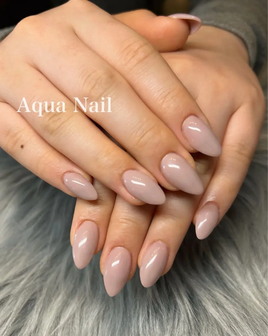 ネイル ワンカラーネイル ピンク スカルプネイル シンプルネイル ハンドネイル AQUA NAILのネイルデザイン