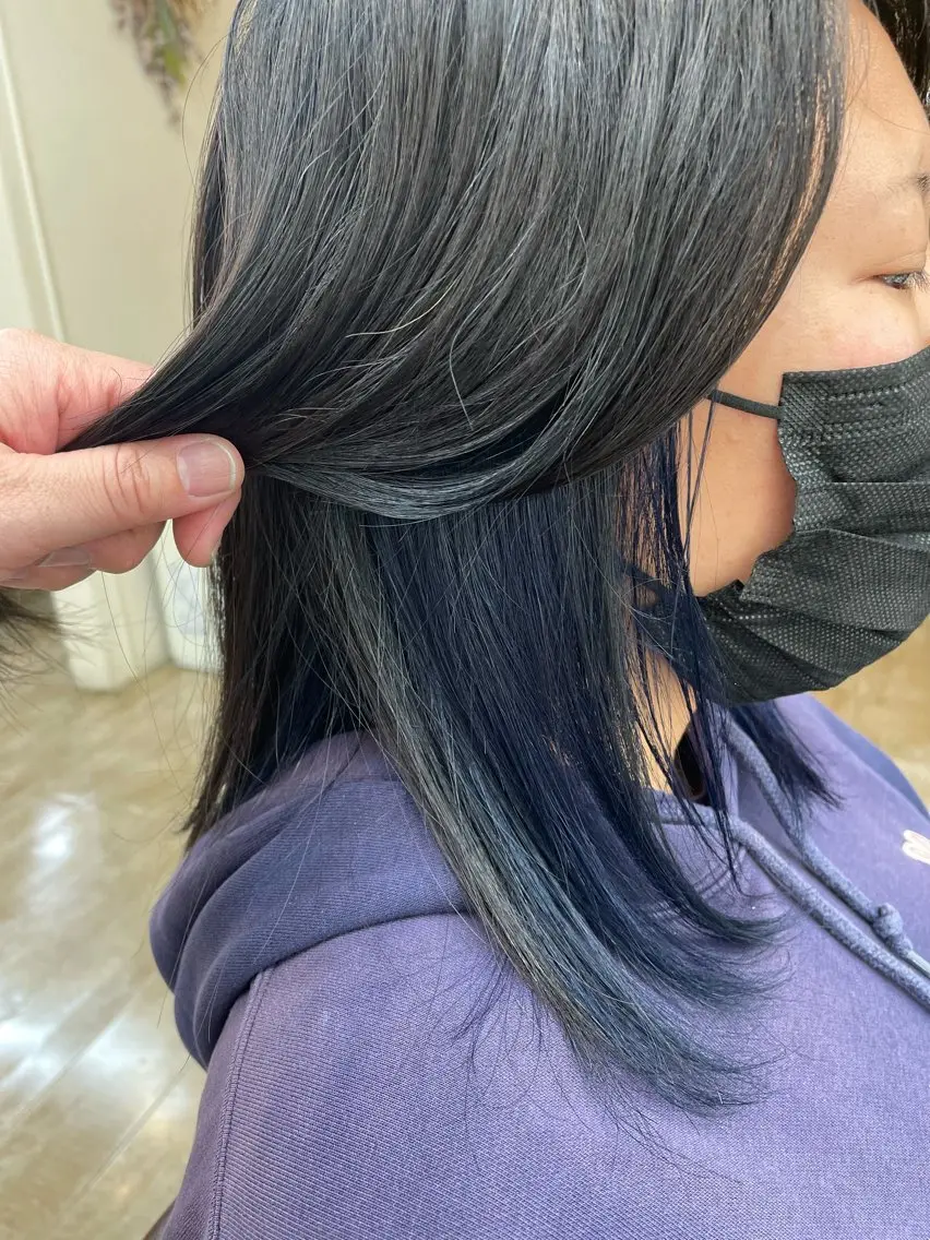 セミロング カラー インナーカラー ネイビーカラー カット ヘアカラー カラー/フリーランス 鈴木 亜紀子のヘアスタイル