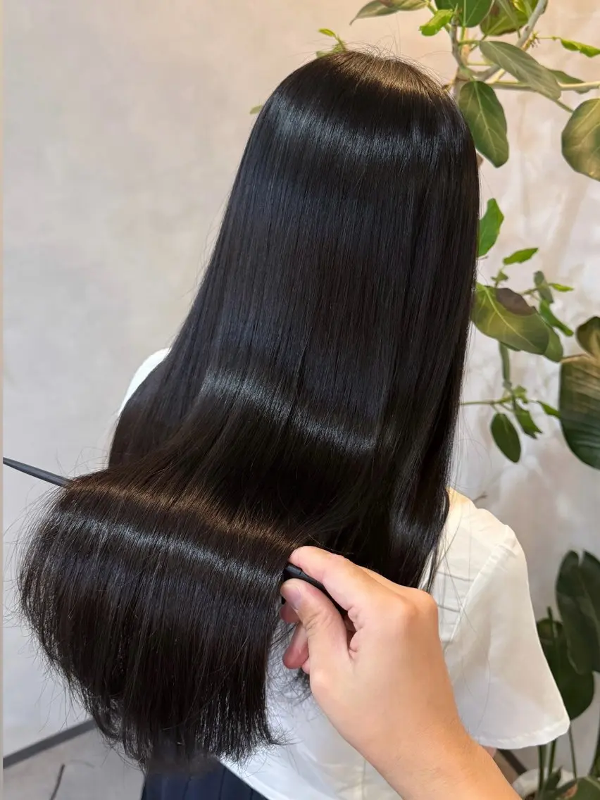 ✨小牧でNo. 1✨美しい美髪ストレート✨¥19,500​〜​【ロング料金M+¥1,000 / L+¥2,000】髪質改善の写真