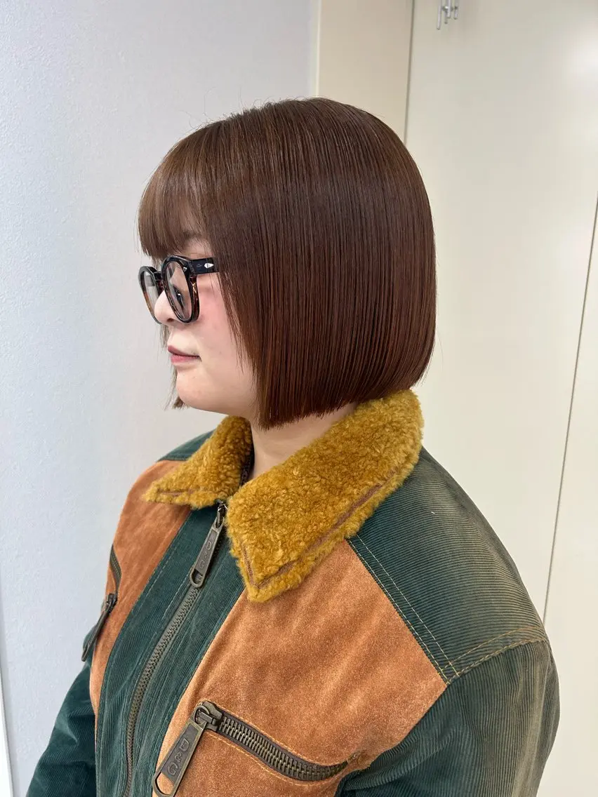 ショート カラー ボブ カット ヘアカラー Gisel みらののヘアスタイル