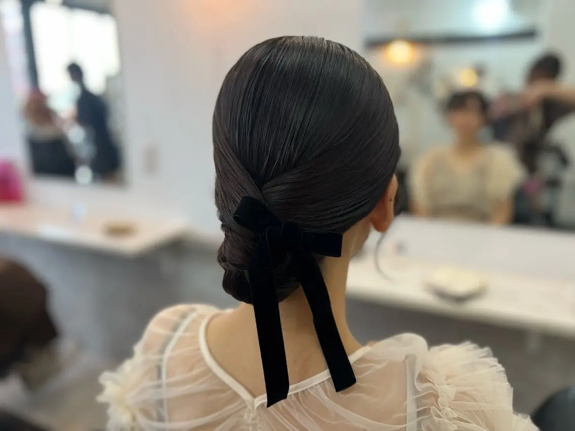 セミロング ヘアセット 💓Yuri💓 ハイトーン/デザインのヘアスタイル