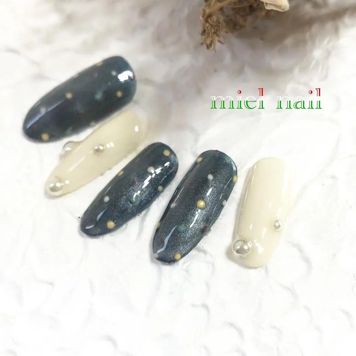 ネイル 冬ネイル クリスマス ハンドネイル miel nailのネイルデザイン