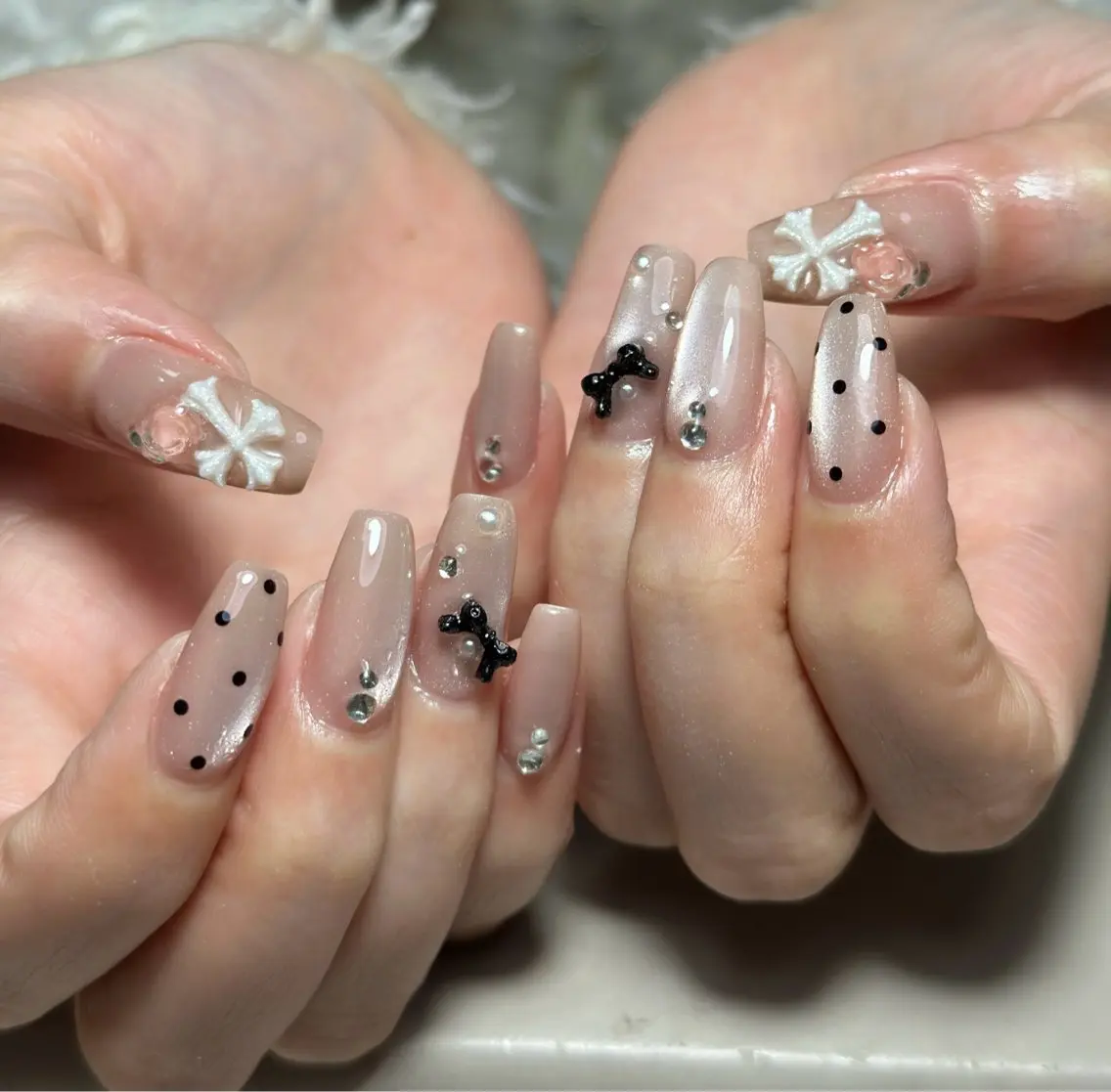 ネイル ハンドネイル ハンドケア 🍑 momo_nailのネイルデザイン