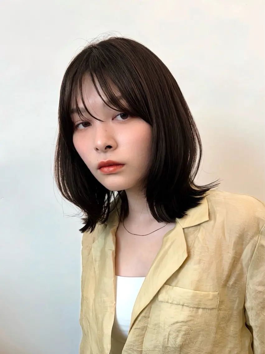 ミディアム カラー ヘアアレンジ ボブレイヤー ベージュカラー 透明感カラー ボブ レイヤーカット 🌱ボブ/レイヤー/ ベージュ/あやみ✨のヘアスタイル