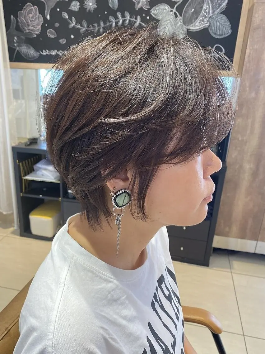【脱白髪染め/暗くしたくない方◎】カット+白髪ぼかしカラー+トリートメントの写真