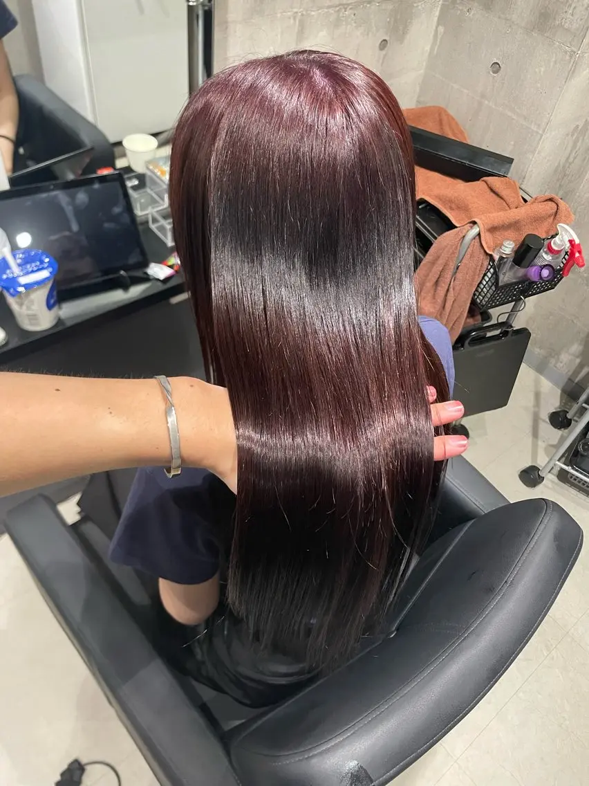 ロング カラー ボルドーカラー 🫧透明感/美髪🫧 Hiroakiのヘアスタイル