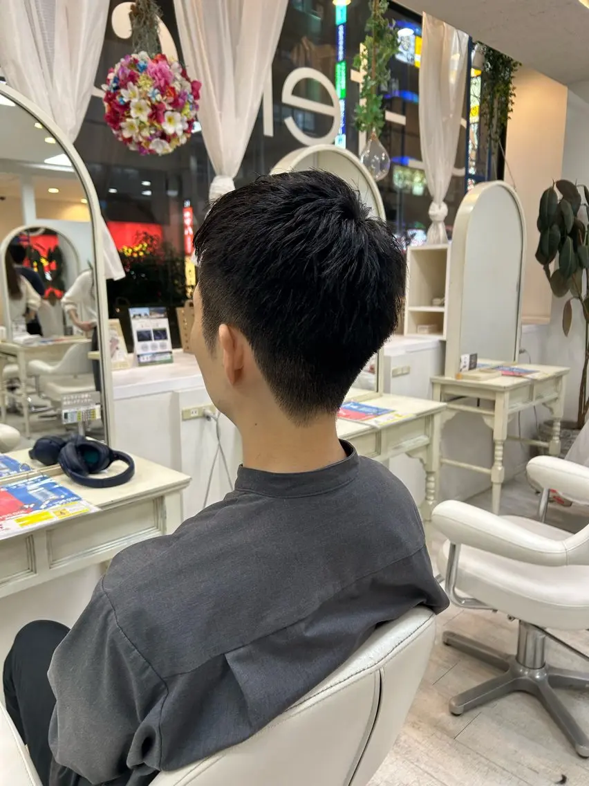 メンズ 小川 夏花のヘアスタイル