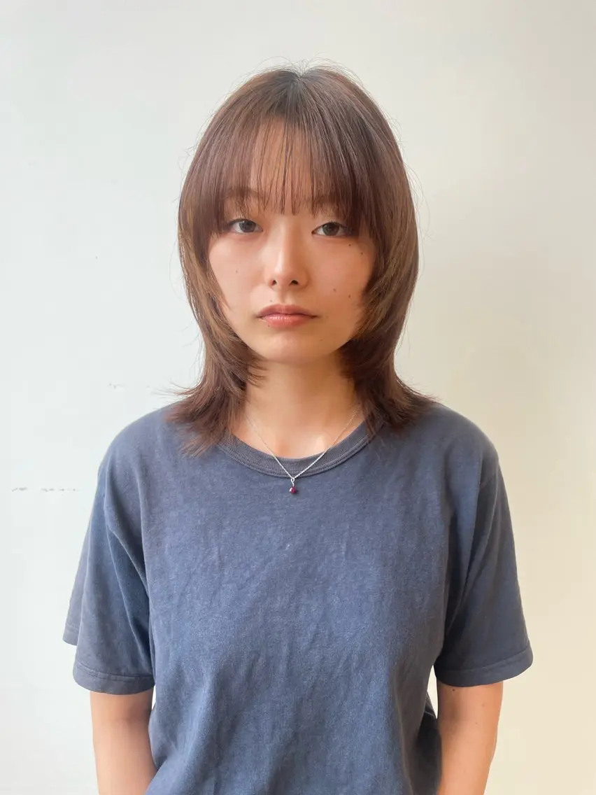 ミディアム カット 野田 カレンのヘアスタイル