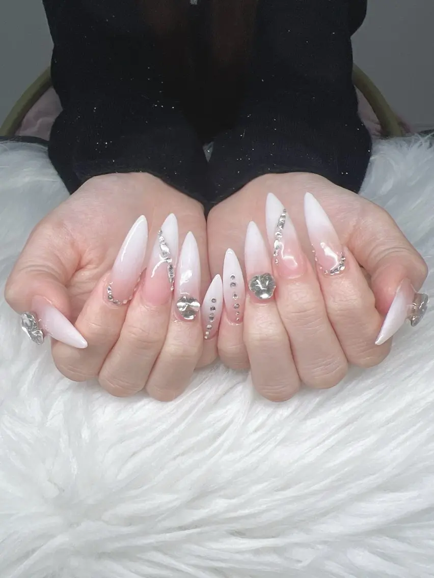ネイル ハンドネイル Lee Nails チップ長さだし専門店のネイルデザイン