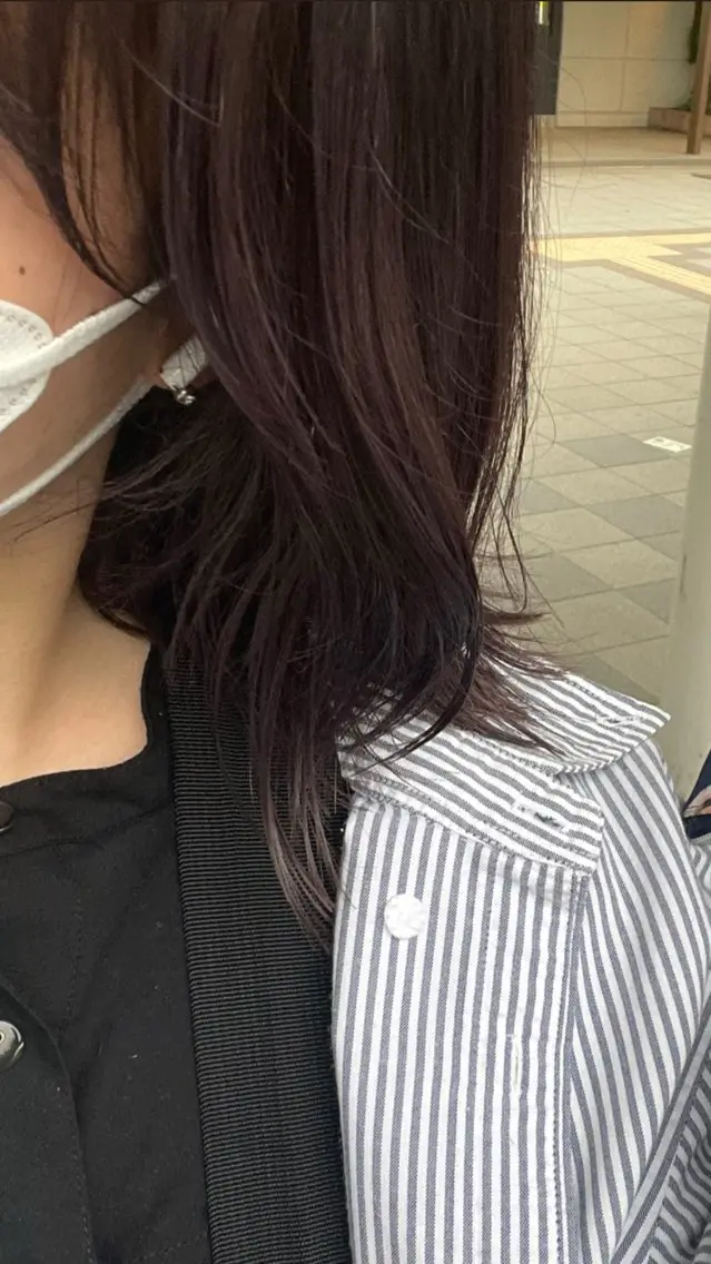 ミディアム カラー ブリーチ ラベンダーカラー AmiLi Azusaのヘアスタイル