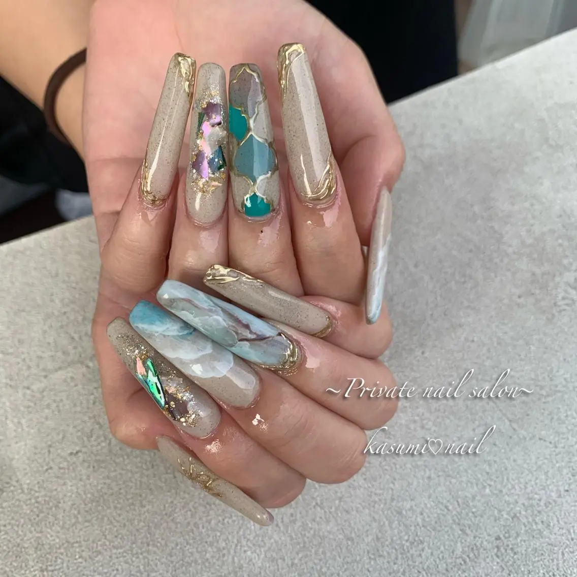 ネイル ラメ(グリッター) マグネットネイル ミラーネイル ニュアンスネイル 冬ネイル KASUMI♡ Nailのネイルデザイン