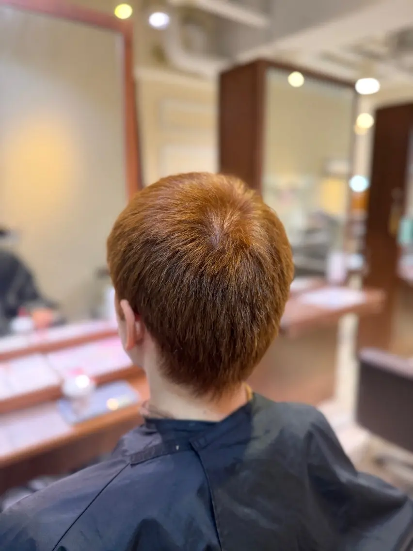 カラー 神野 流嘉のヘアスタイル