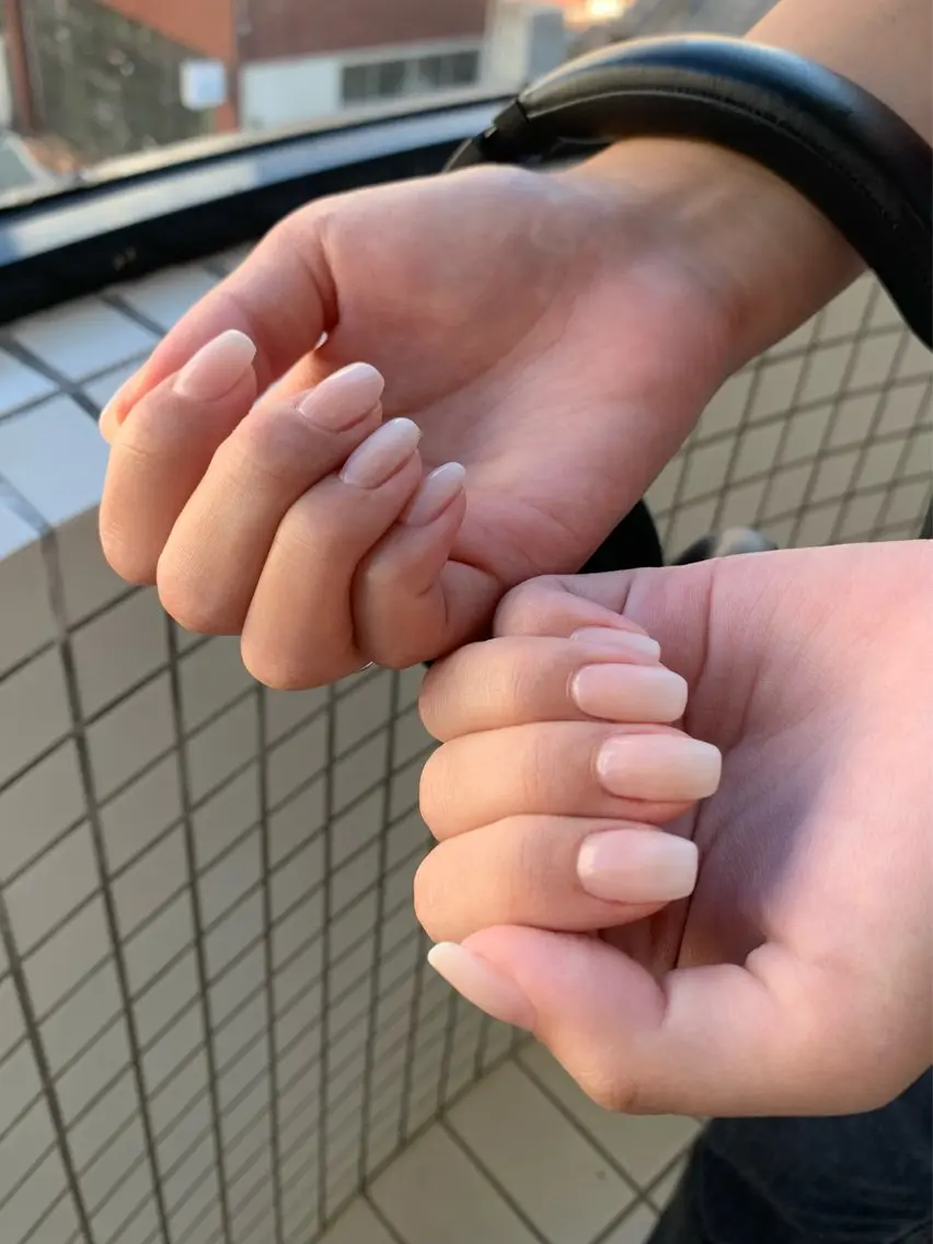 ネイル グラデーション ホワイト N.barber / koderaのネイルデザイン