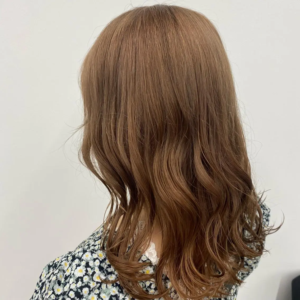 セミロング カラー ブリーチなし暖色 💗AKARI💗のヘアスタイル