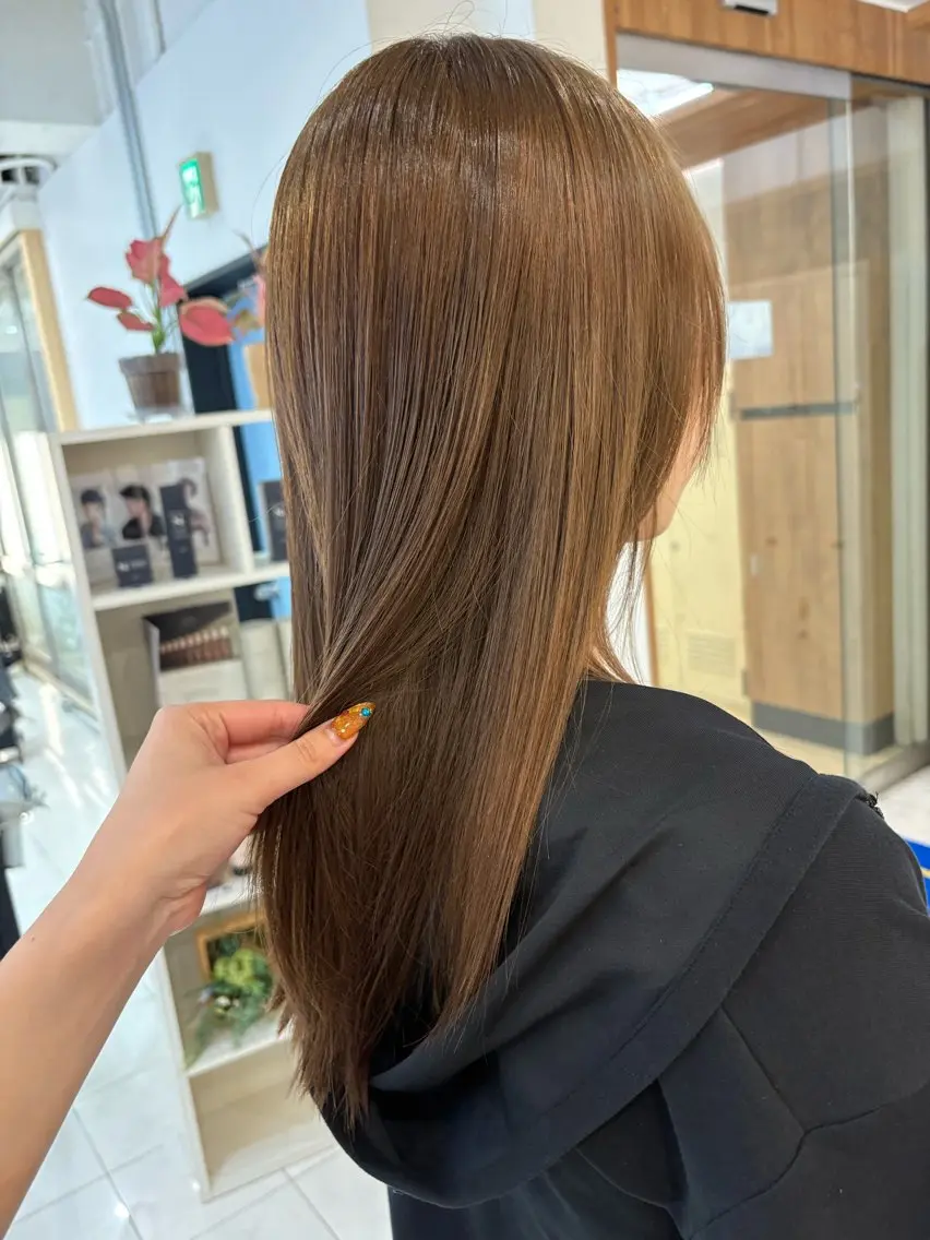 ロング カット ヘアカラー トリートメント レイヤー/透明感 カラー/ユウカのヘアスタイル