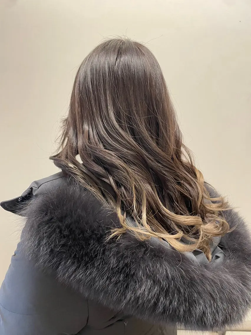 ロング トリートメント 元自衛官美容師 つや。のヘアスタイル