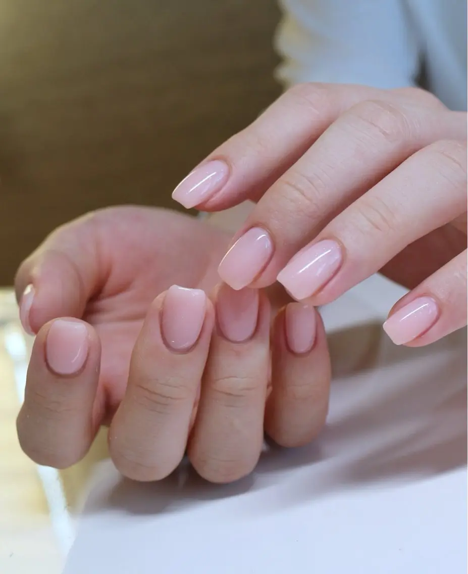 ネイル 韓国ネイル オフィスネイル ワンカラーネイル ピンク シンプルネイル ハンドネイル Baku Nailsのネイルデザイン