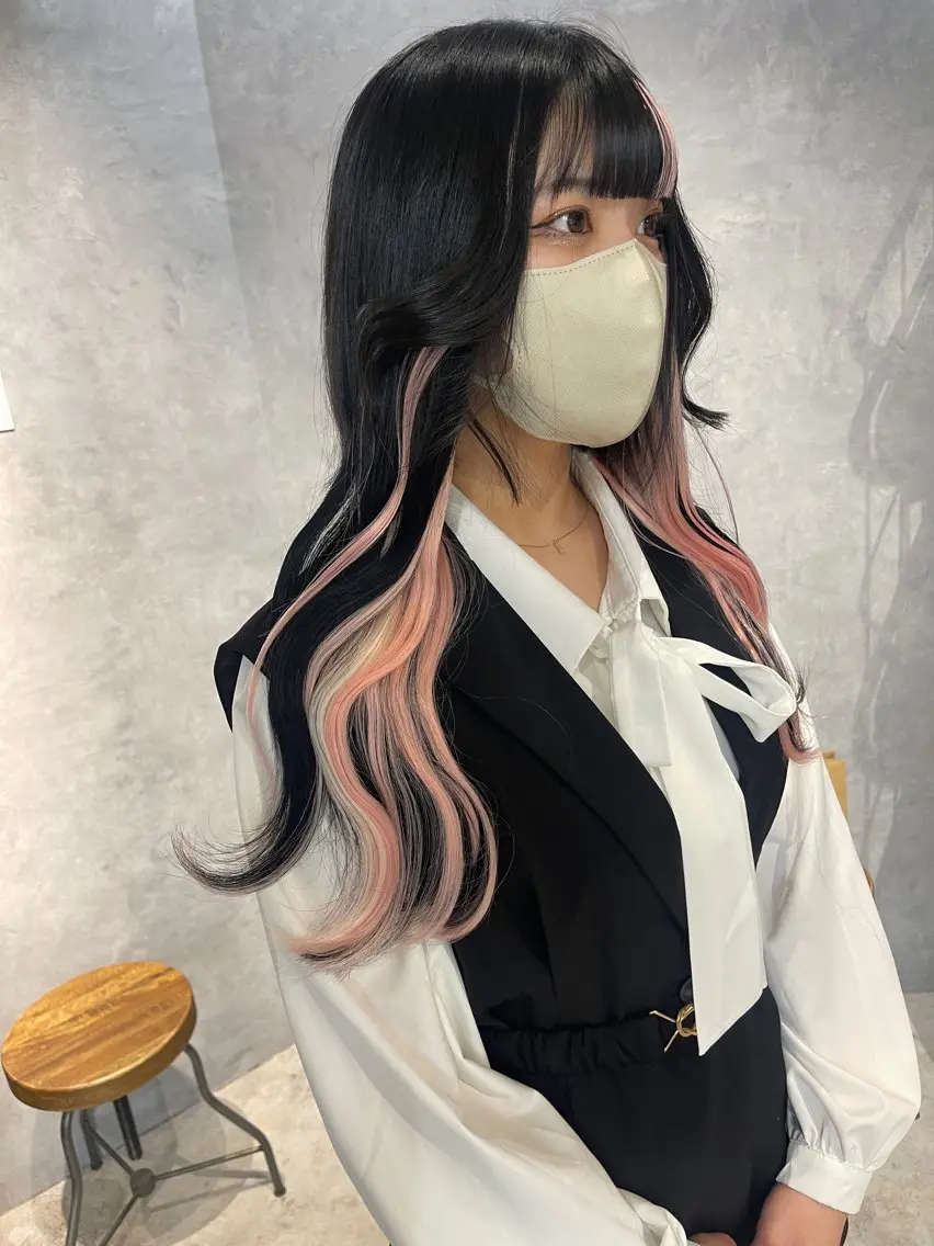 ロング カラー ブリーチ ケアブリーチ ヘアカラー エクステ 福西 洋斗のヘアスタイル