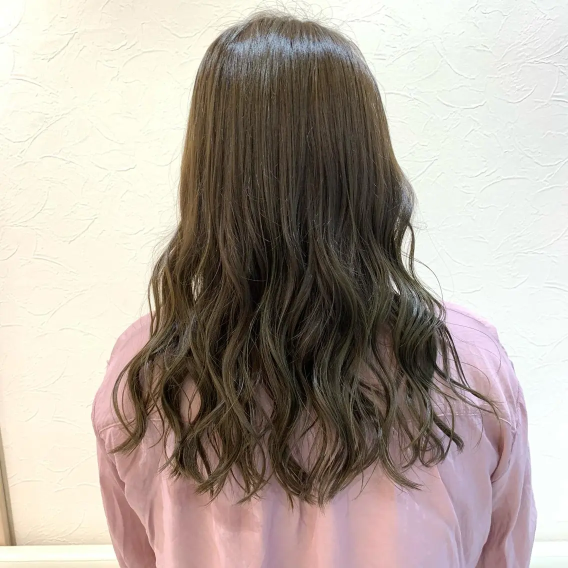 ロング カラー ヘアカラー トリートメント 店長ハイトーンカラー 柞山史奈のヘアスタイル