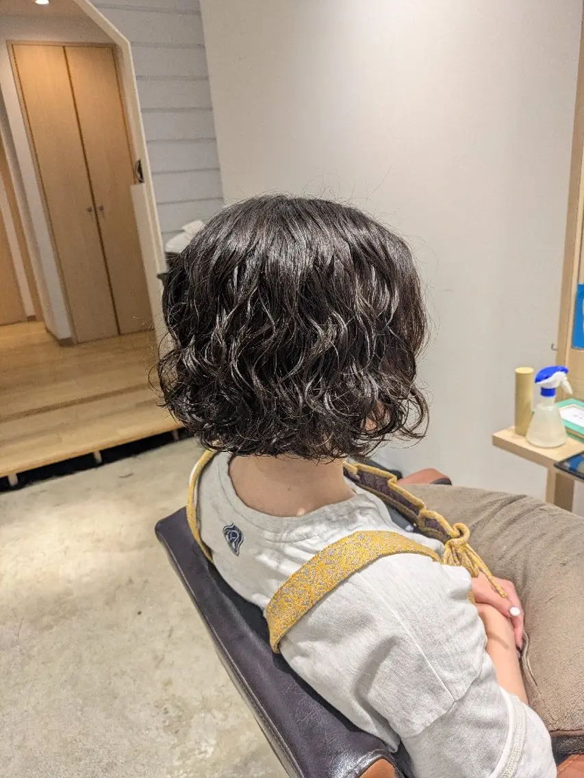 [9/24、10時]ショートorミディアムカット+デジタルパーマの写真