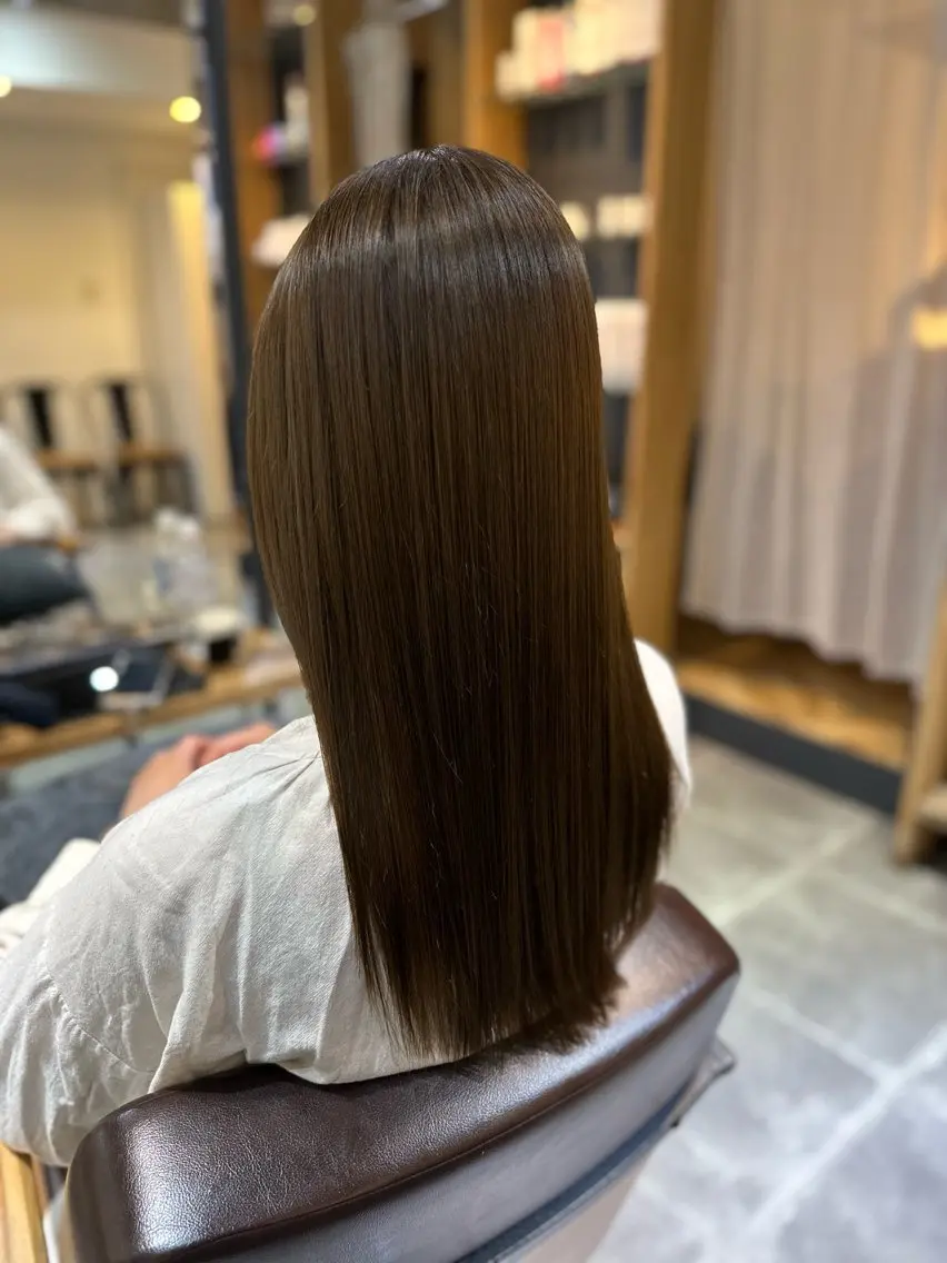 ロング 金 春江のヘアスタイル