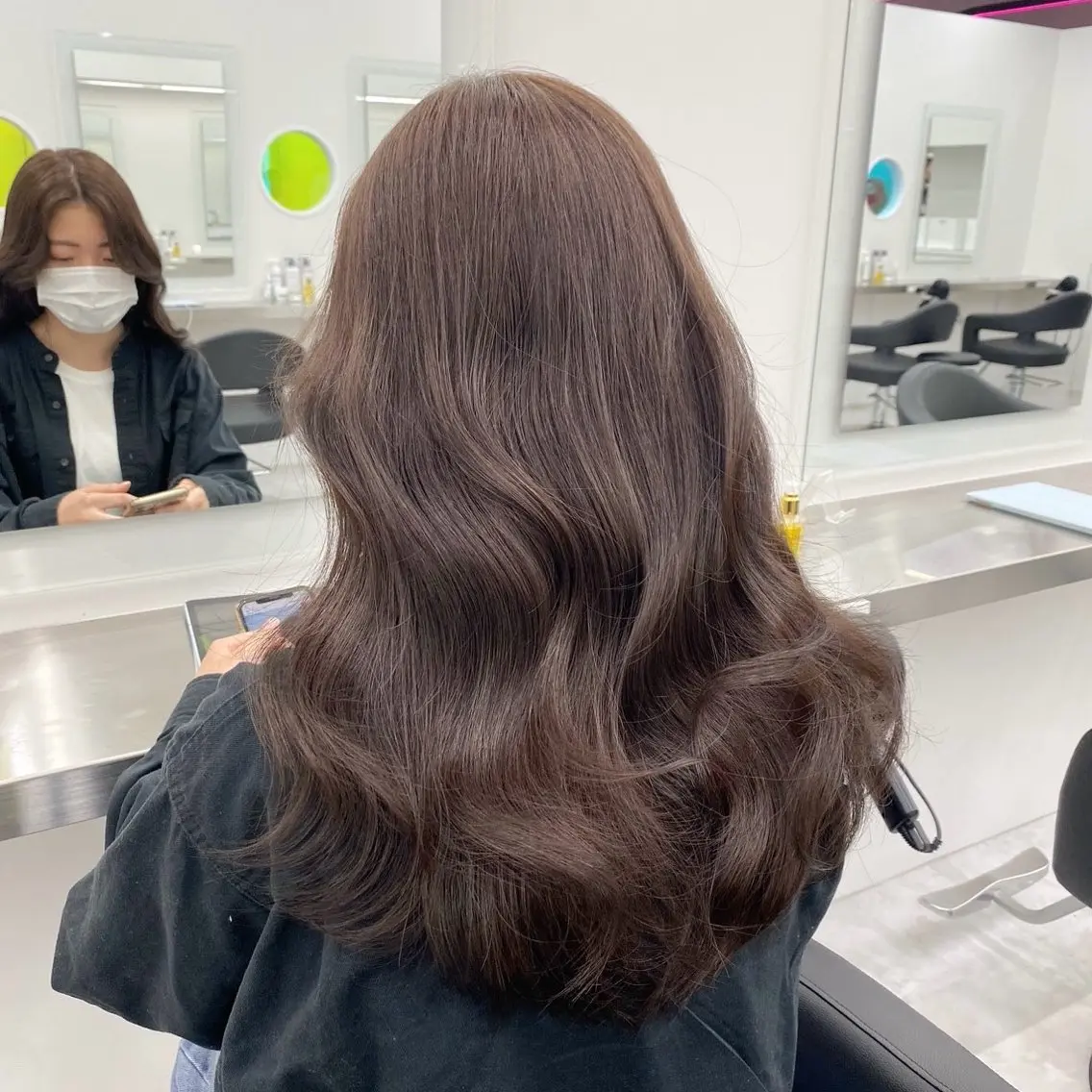 ミディアム ブラウンベージュ🤎 ブリーチなし🤎のヘアスタイル