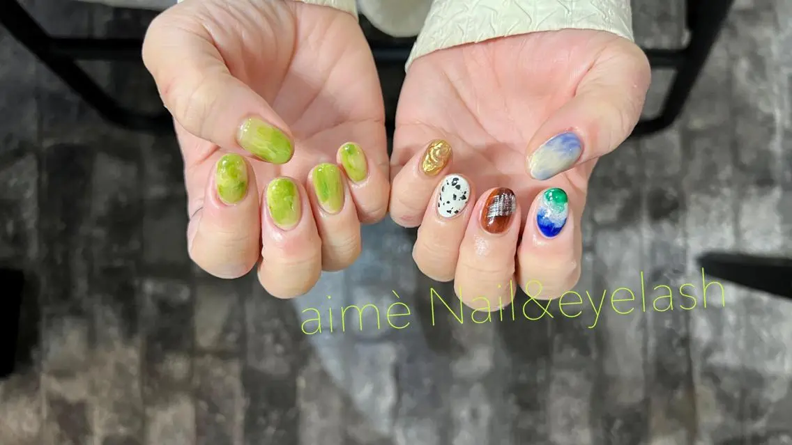 ネイル ニュアンスネイル aime 中崎町のネイルデザイン