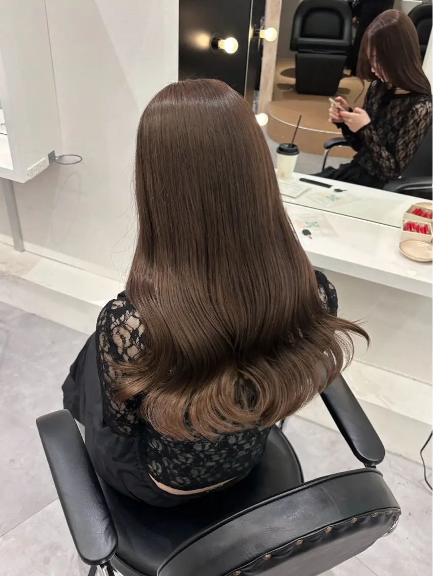 ロング カラー まいか/ カラーモデル様大募集のヘアスタイル