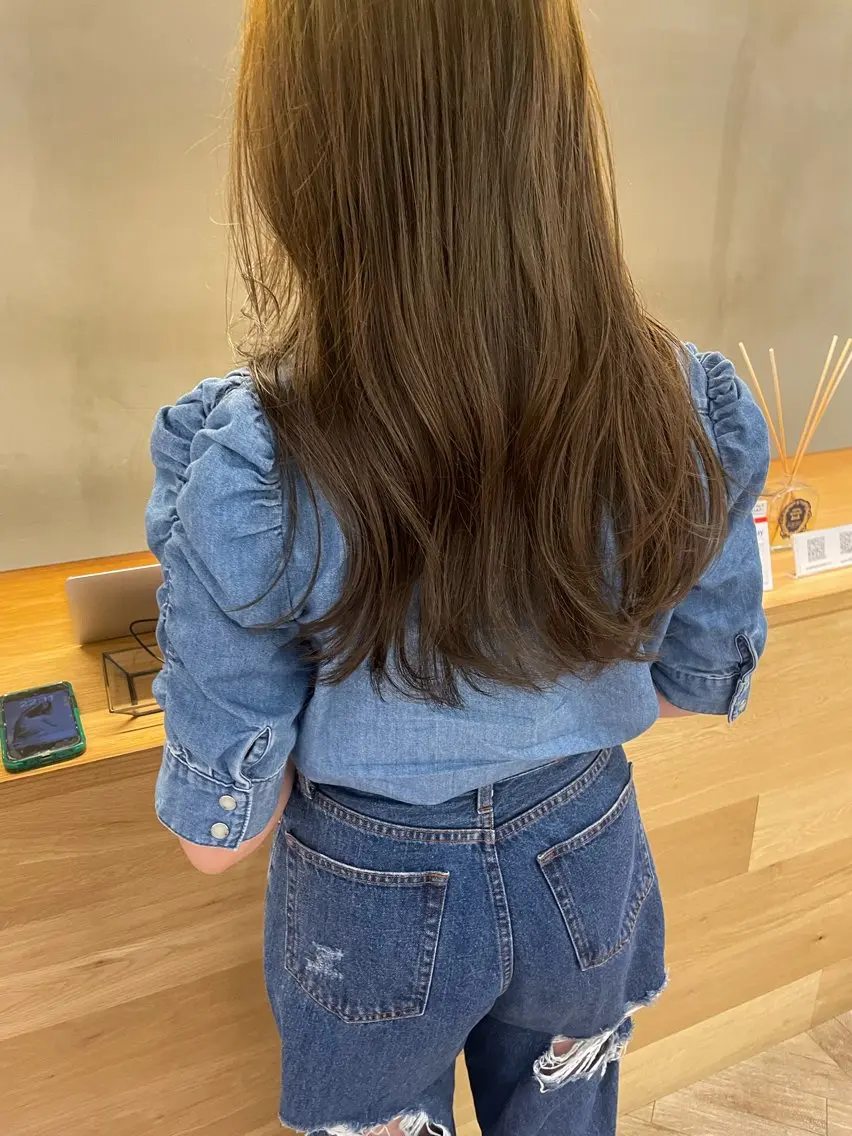 ロング カラー LOREN/ miuのヘアスタイル