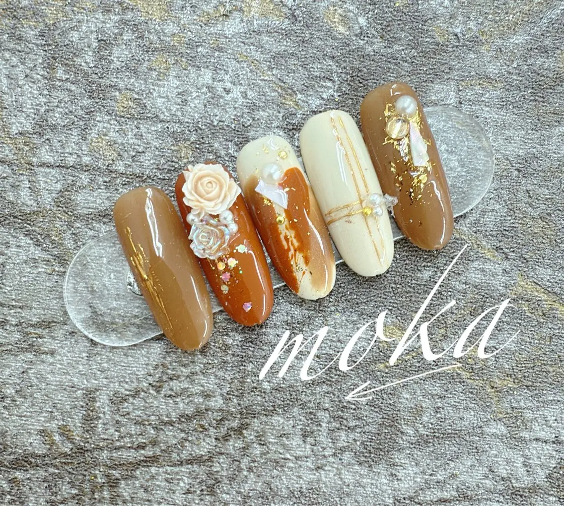 ネイル ハンドネイル ハンドケア 胡蝶蘭レディースサロ ンNailMOKAのネイルデザイン