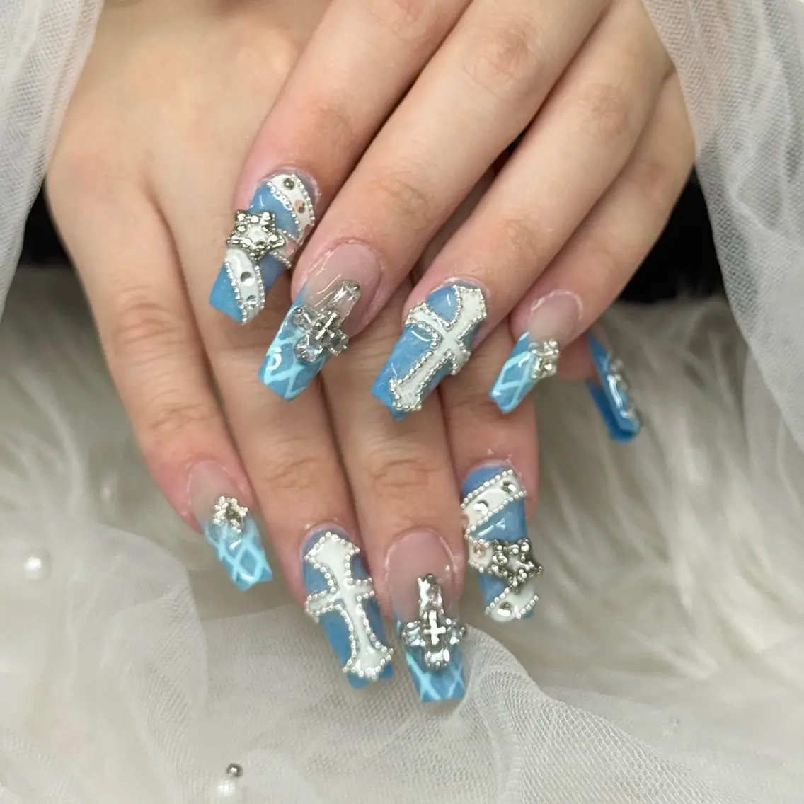 ネイル ハンドネイル LUCAS 千葉 AOI💅🏾💕のネイルデザイン