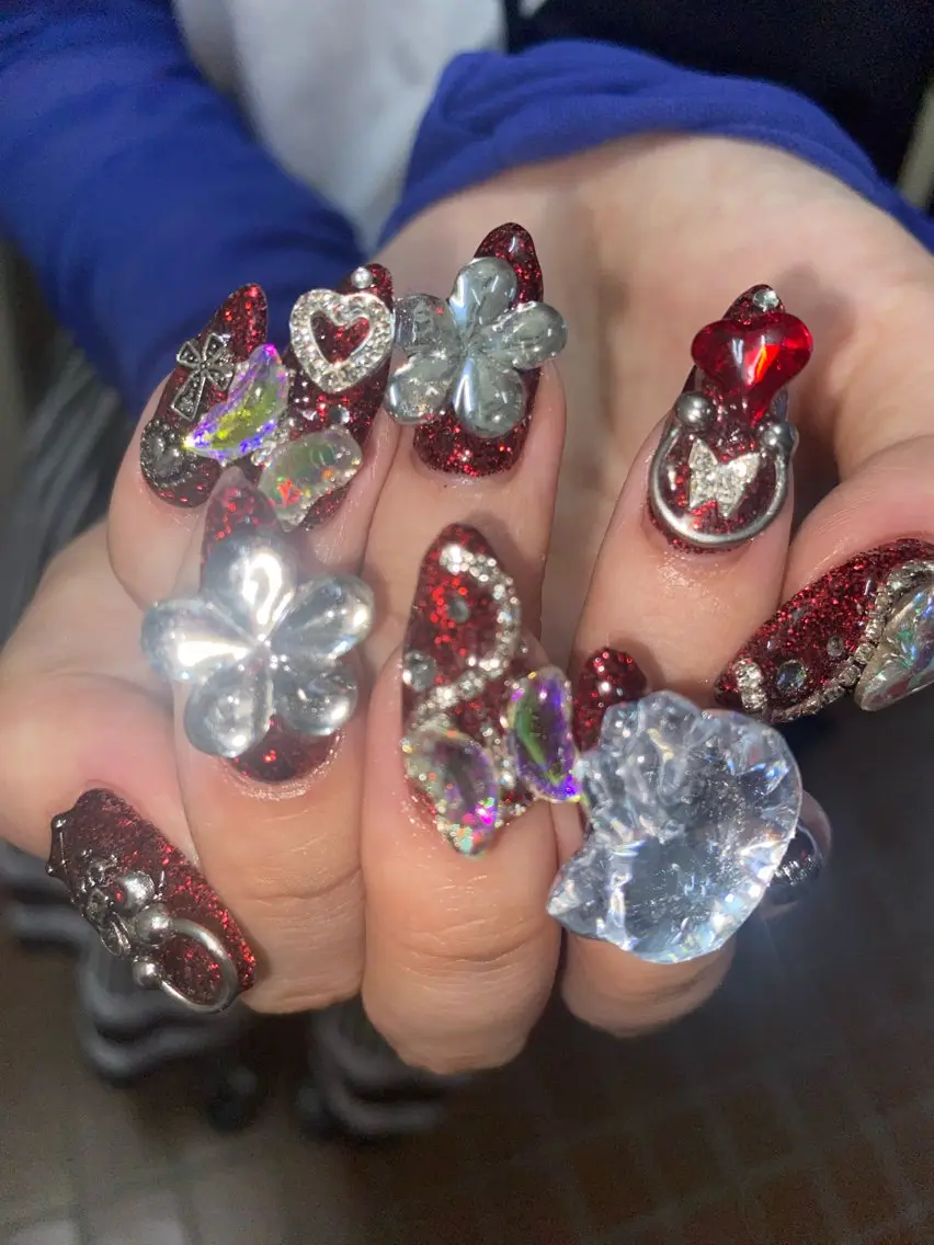 ネイル 個性派🌺推しネイル 💅💞hota🐇のネイルデザイン