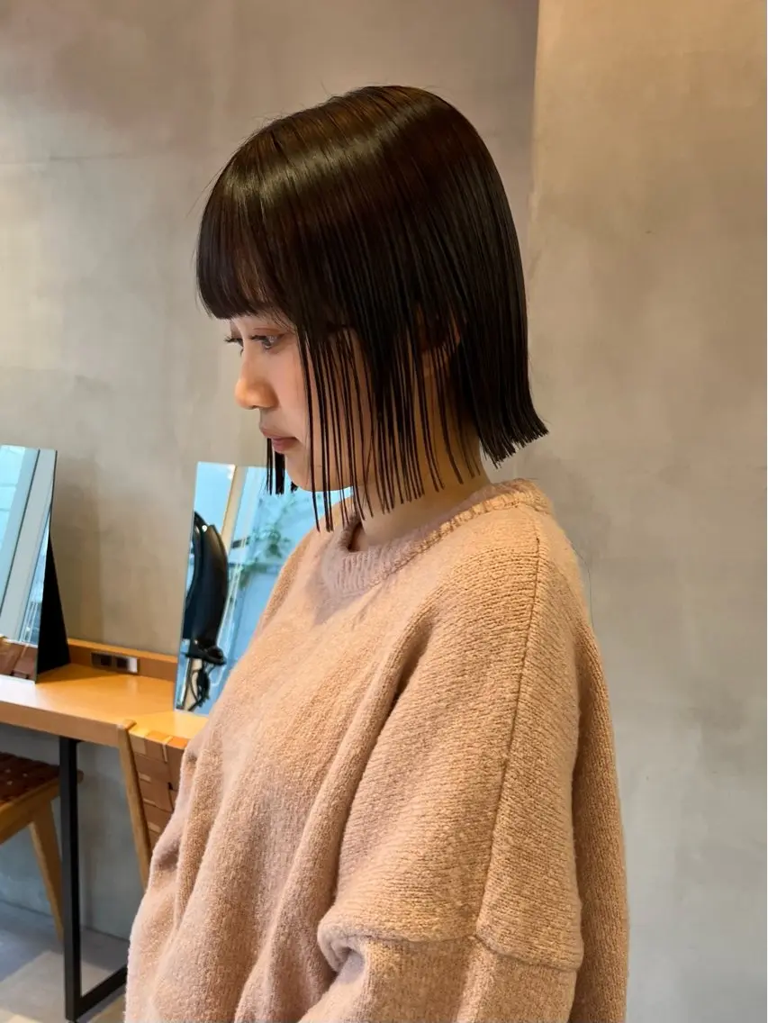 ミディアム カラー カット トリートメント 縮毛矯正ボブ&顔まわ レイヤー♡TOMOEのヘアスタイル