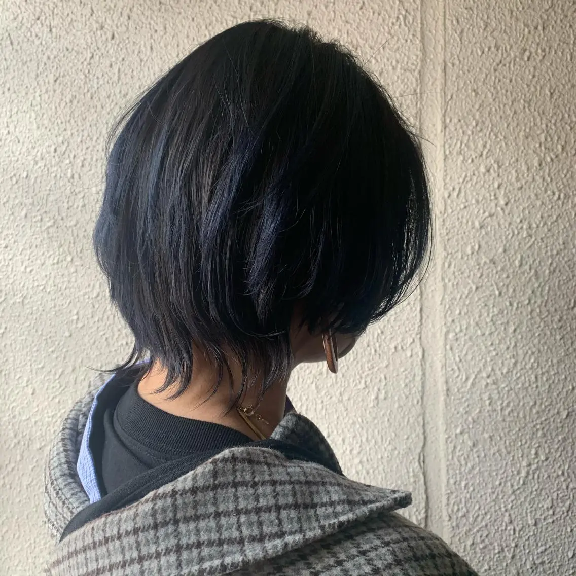 ショート カラー ネイビーカラー chouette/ 根本優希のヘアスタイル