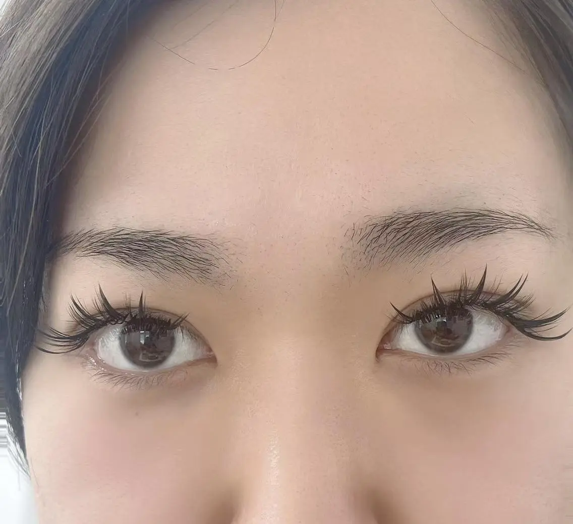 マツエク・マツパ バインドロック 束感まつ毛 フラットラッシュ 韓国風マツエク 下まつげエクステ Haru💖Eye lash🌻日暮里店のマツエク・マツパデザイン