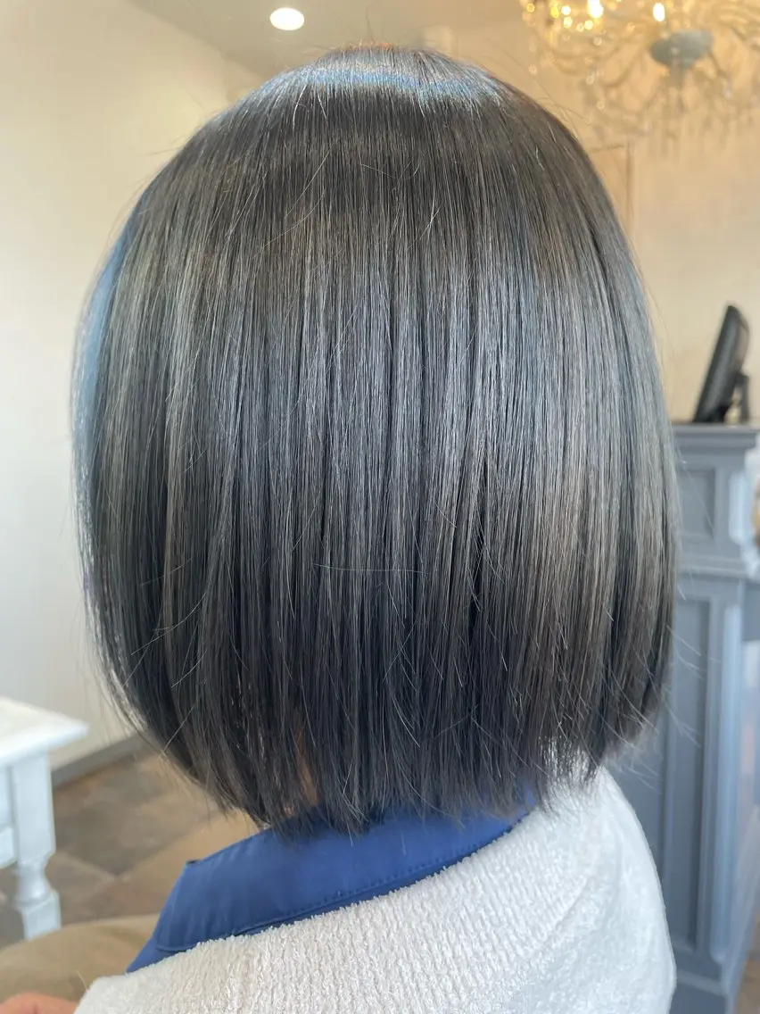 ショート カラー 小笠原 史勝のヘアスタイル
