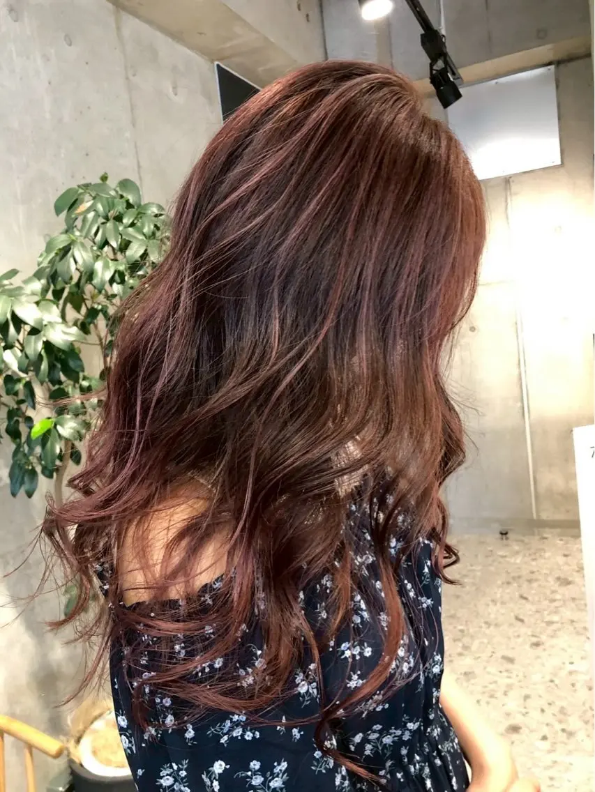 カラー 🍎ブリーチカラー 🍎KUREA🍎のヘアスタイル