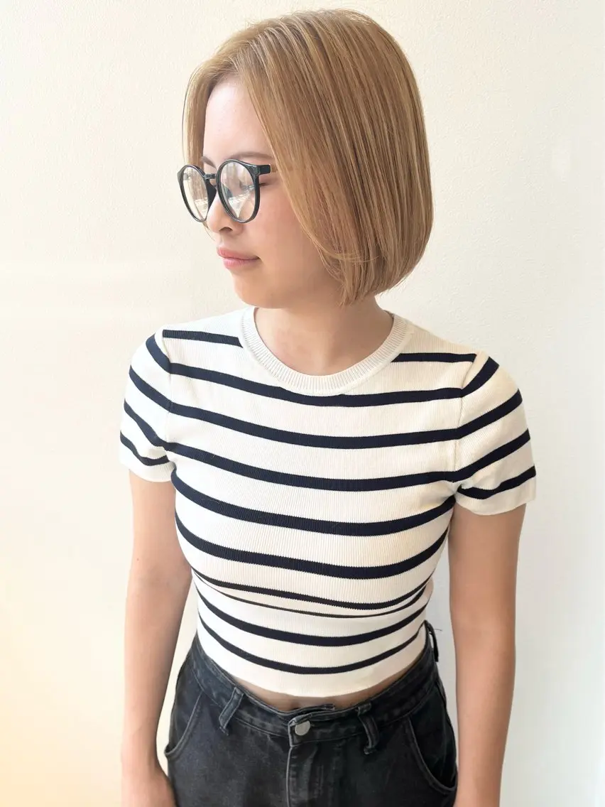 ミディアム MYRTLE TSUNODAのヘアスタイル