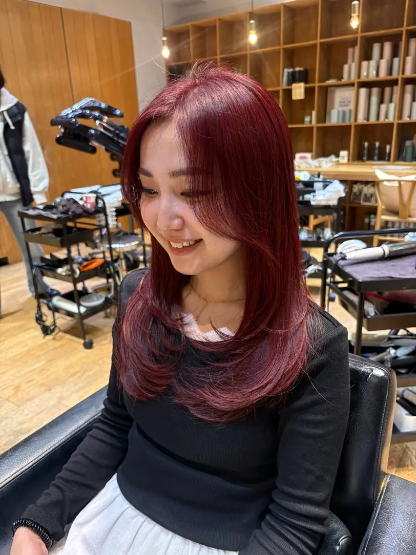 レイヤーカット💝＋カラー🩷＋トリートメント🧚の写真