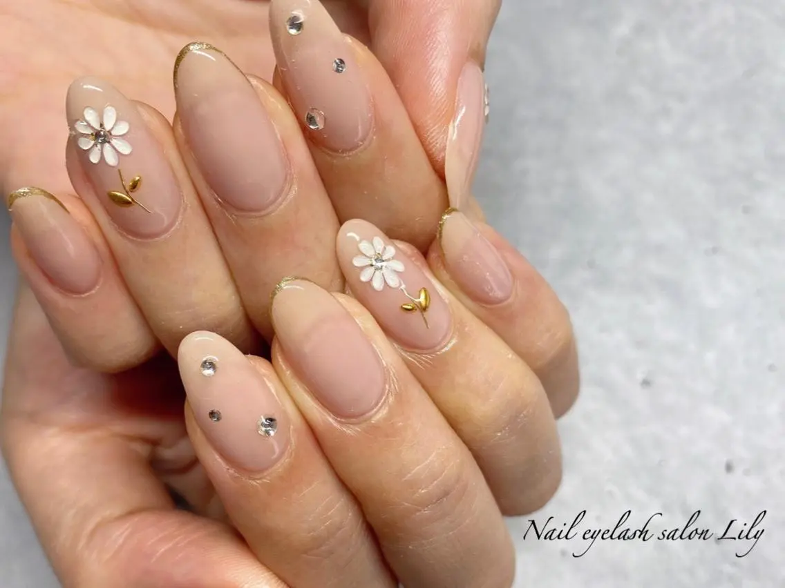 ネイル ジェルネイル nail Lilyのネイルデザイン
