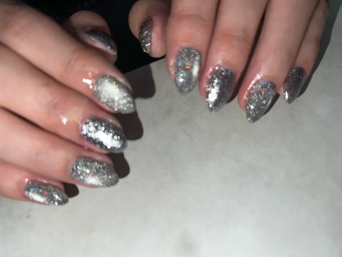ネイル フラッシュネイル nailsalon KiKi  -キキ-のネイルデザイン