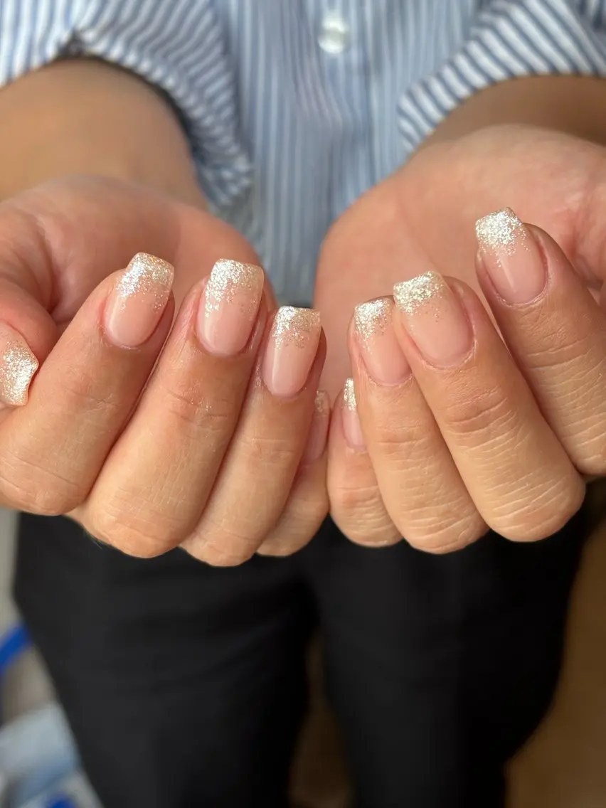 ネイル ラメ(グリッター) ラメグラデーション ハンドネイル scre as Etelのネイルデザイン