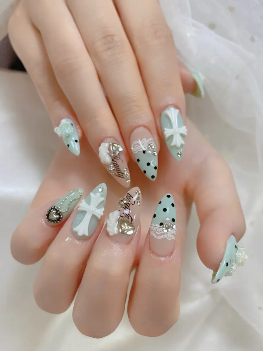 ネイル ジョリ kasumi🌹💅のネイルデザイン