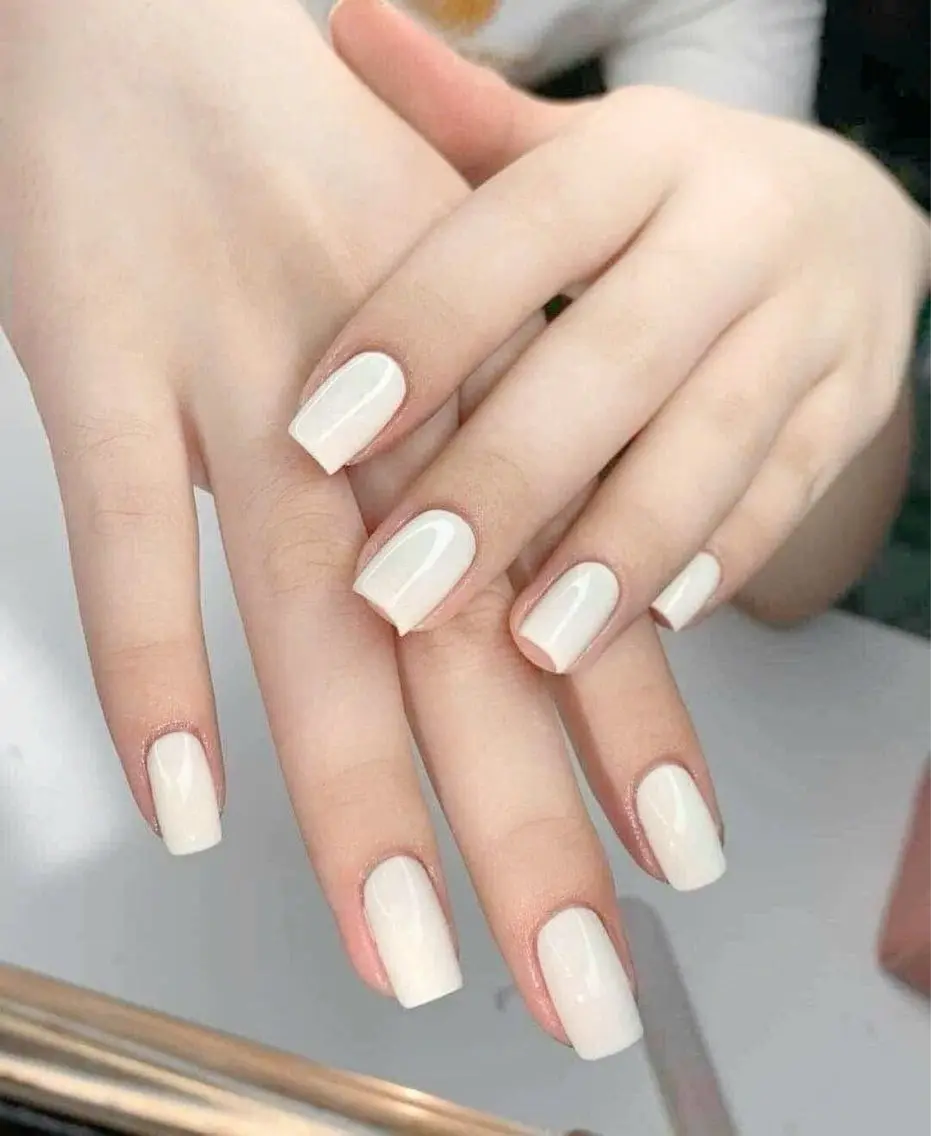 ネイル フレンチネイル ジェルネイル マグネットネイル 持ち込み ニュアンスネイル ハンドネイル Minette Nailのネイルデザイン
