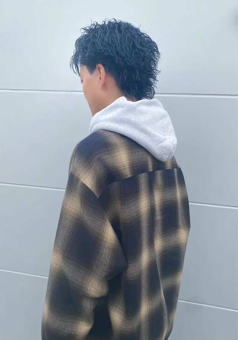 パーマ メンズ カット パーマ 山﨑 大暉【ダブルカラー】のヘアスタイル