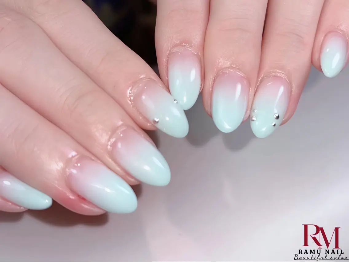 ネイル キラキラネイル マグネットネイル ミラーネイル ピンク ワンホンネイル ハンドネイル RAMU Nail 恵比寿店のネイルデザイン