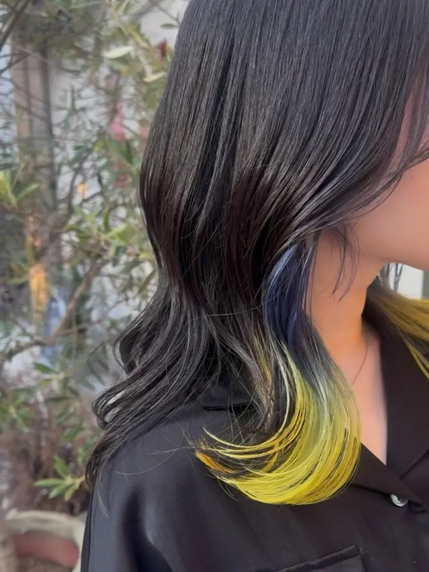 ミディアム カット ヘアカラー 草野ゆずき⌇縮毛矯正 ⌇Wカラー⌇レイヤーのヘアスタイル