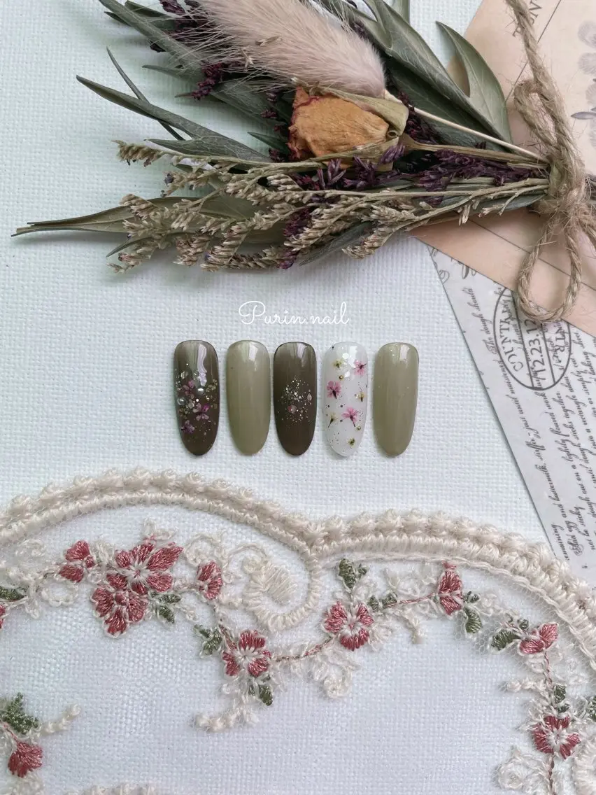 ネイル 春ネイル Nails by Purin🍮のネイルデザイン